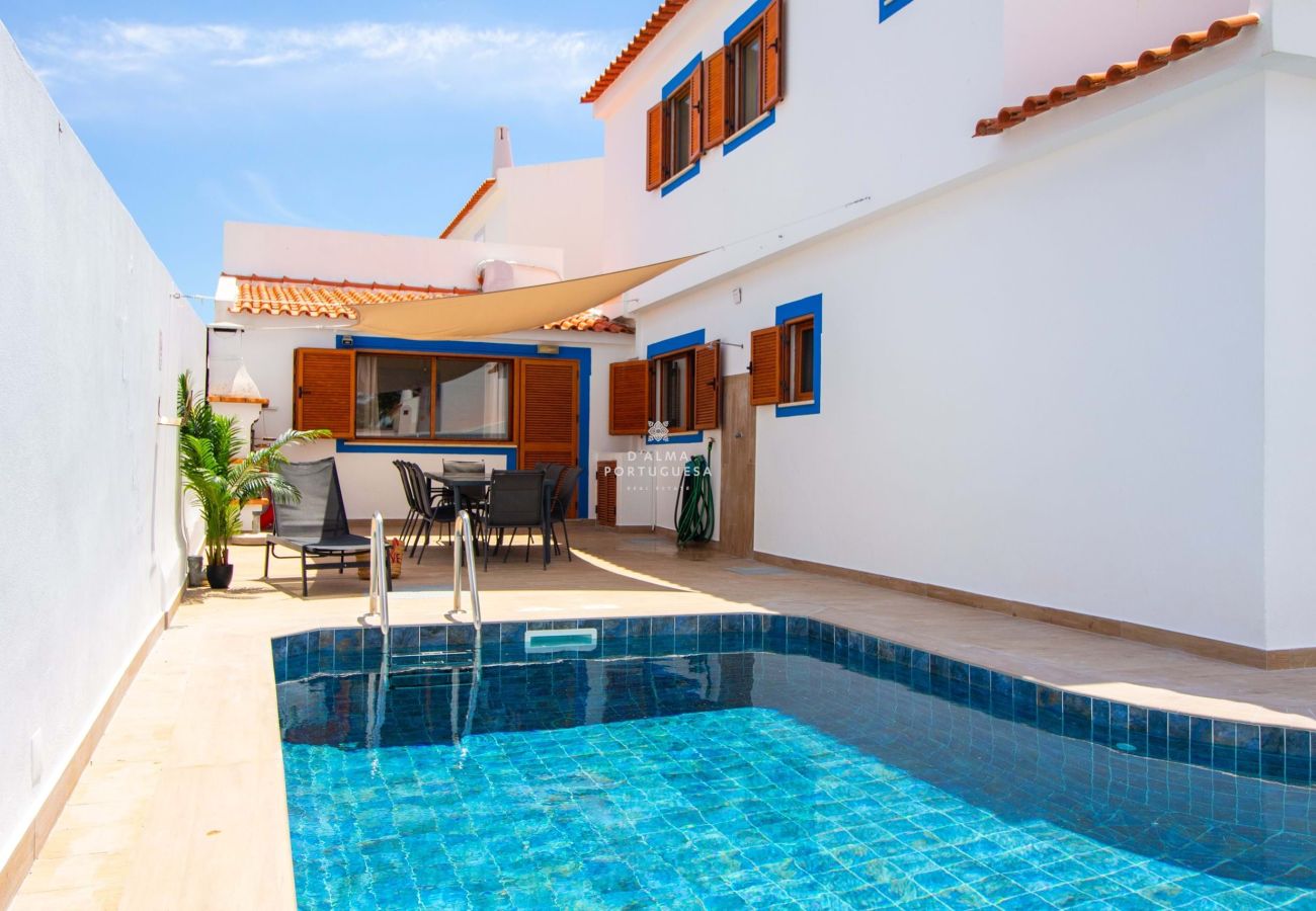 Villa em Albufeira - Villa Girassol - By D´alma Portuguesa