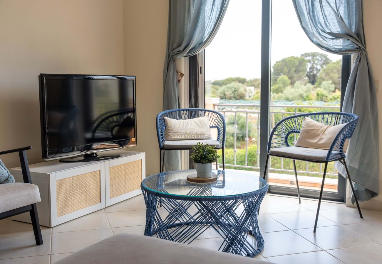 Apartamento em Olhos D´Água - Rosemary Apartment - By D´alma Portuguesa