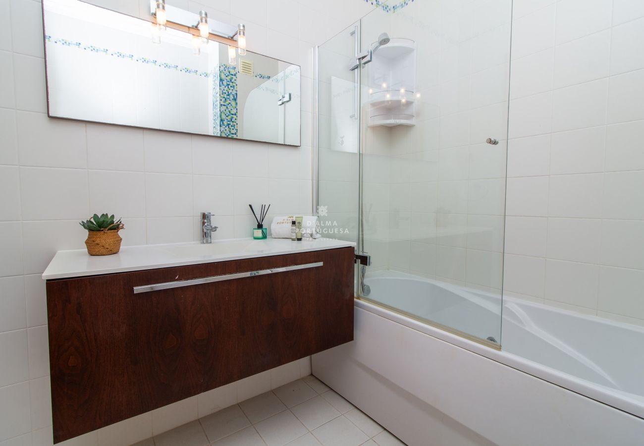 Apartamento em Olhos D´Água - Rosemary Apartment - By D´alma Portuguesa