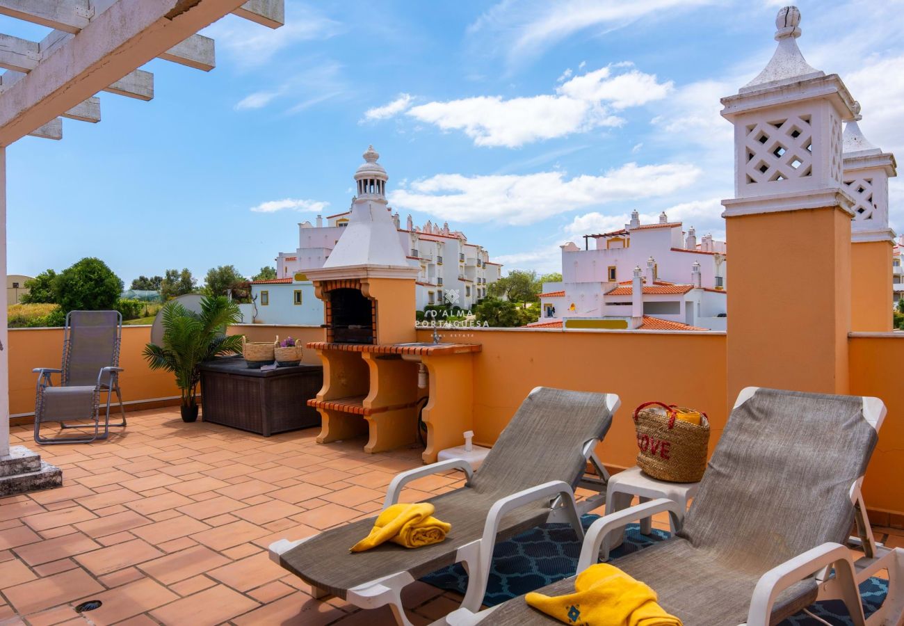 Apartamento em Olhos D´Água - Rosemary Apartment - By D´alma Portuguesa