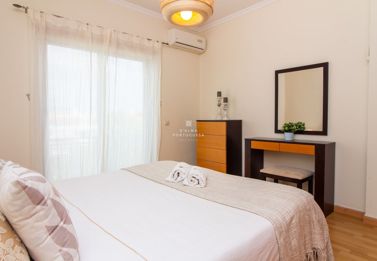 Apartamento em Olhos D´Água - Rosemary Apartment - By D´alma Portuguesa