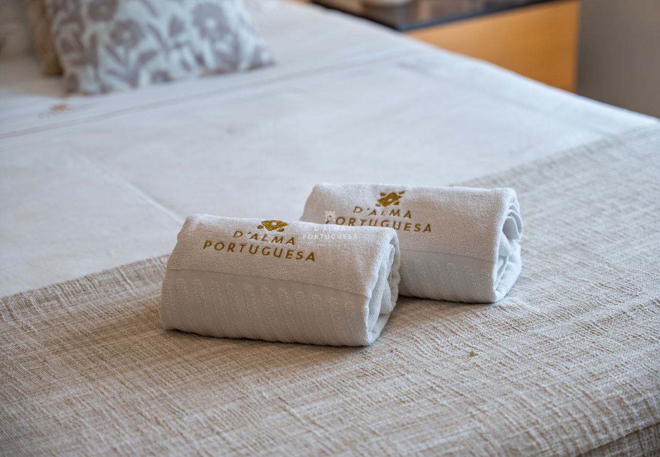 Apartamento em Olhos D´Água - Rosemary Apartment - By D´alma Portuguesa